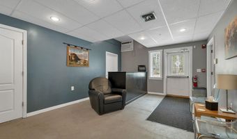 8 Eastern Ave, Barrington, NH 03825