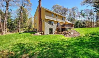235 Holly Hills Ln, North Kingstown, RI 02874