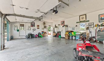 5479 S 200 E, Anderson, IN 46017