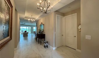 6085 HIDDEN BRANCH Dr, Apollo Beach, FL 33572