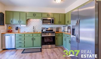 153 E 1st St N, Cowley, WY 82420