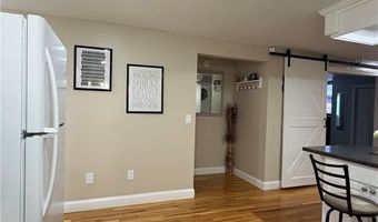 380 Sunset Ave 12, North Providence, RI 02904