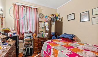 373 Delaware Ave, Albany, NY 12209
