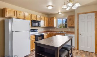 81 10th St Unit 9, Belgrade, MT 59714