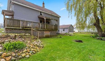 1215 NAVARINO St, Algoma, WI 54201