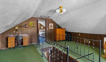 142 County Rd S, Algoma, WI 54201