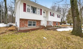 9 Eros Dr, Airmont, NY 10952
