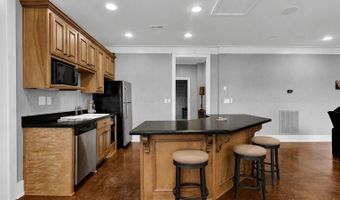 99 BLUFF POINTE Dr, Arley, AL 35541
