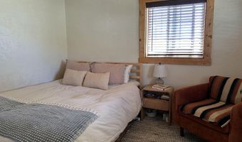 301 E 1600 S, Boulder, UT 84716