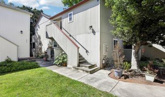 2633 Westberry Dr, Santa Rosa, CA 95403