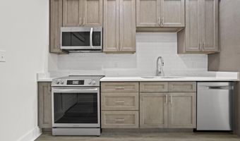 124 Court Unit # 203 St, Bay St. Louis, MS 39520