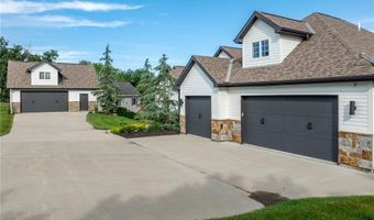 1038 Lake Viking Ter, Altamont, MO 64620