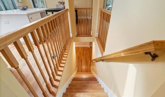 220 W 4TH Ave, Cheyenne, WY 82001
