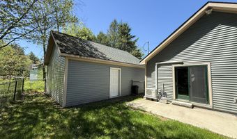 373 Spring Rd, Augusta, ME 04330
