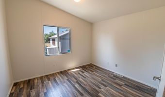 5521 Mary Gold Ln, Anderson, CA 96007