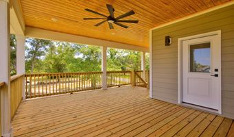 10113 Bald Eagle Dr, Biloxi, MS 39532