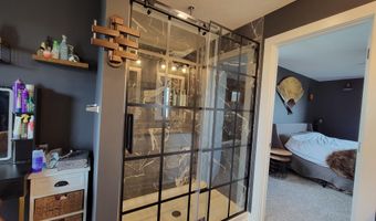 195 Jade Ct, Alma, MI 48801