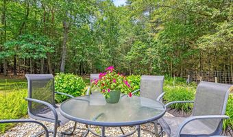 57 Northrup Dr, Brentwood, NH 03833