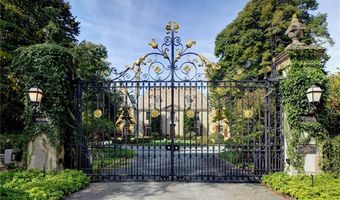 601 Bellevue Ave, Newport, RI 02840