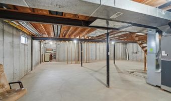 1776 Thall Dr, Hamilton, OH 45013