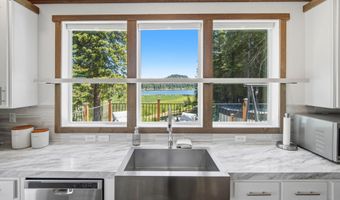 447 S Beaver Lake Rd, Athol, ID 83801