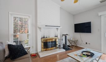 9435 Kings Falls Dr, Charlotte, NC 28210