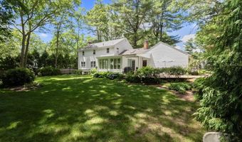 58 Sycamore Dr, East Greenwich, RI 02818
