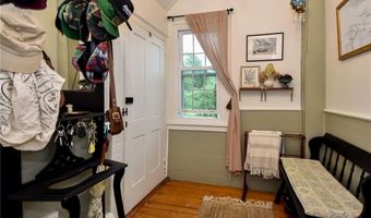 195 Town Farm Rd, Coventry, RI 02816