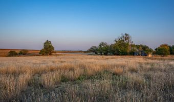 3671 Avenue V, Albert, KS 67511