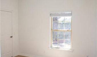705 Drake St, Bentonville, AR 72712