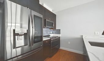 915 N PATRICK St 507, Alexandria, VA 22314