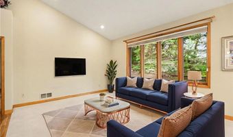 13009 Garvin Brook Ln, Apple Valley, MN 55124