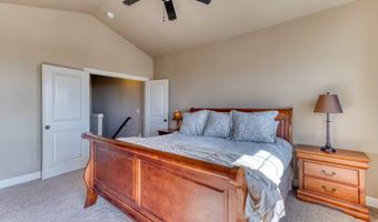 547 FRONT St, Rockaway Beach, OR 97136