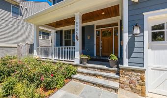 8905 HEMPSTEAD Ave, Bethesda, MD 20817