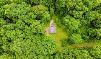 Clouse Road, Addison, PA 15411