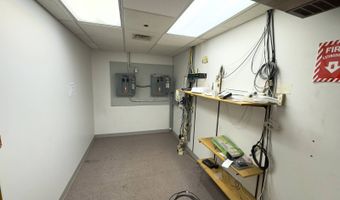 10 S Main St, Altura, MN 55910