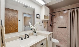 2213 SUNRISE Dr, Appleton, WI 54914