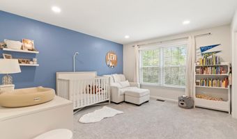 110 BRIDLE Ln, Ambler, PA 19002