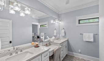 672 Galaxie Dr N, Abbeville, AL 36310