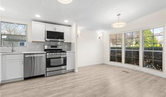 1 O'hare Ct, Coventry, RI 02816