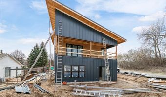 7577 138th St W, Apple Valley, MN 55124