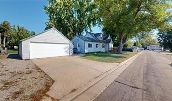 705 Glenview Dr, Albert Lea, MN 56007