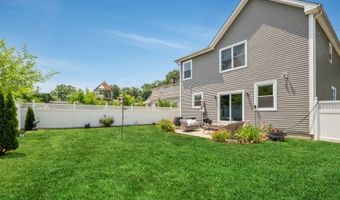 75 Bowlby St, Andover, NJ 07801