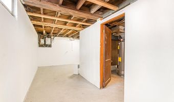 406 FORD St, Aberdeen, MD 21001