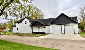 732 S 8th St, Albion, NE 68620