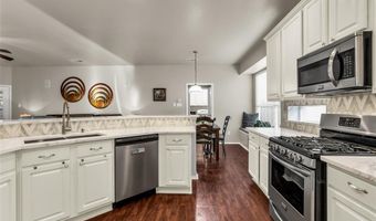 5733 Green Hollow Ln, The Colony, TX 75056