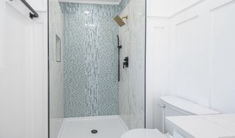 6438 KNOLL HILL Dr, Berlin, MD 21811