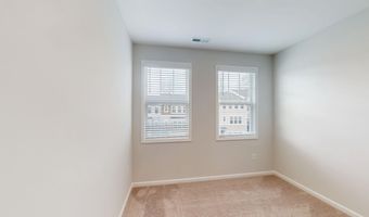 2730 Hunter Woods Dr, Apex, NC 27502