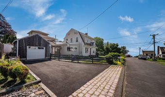 9 First Ave, Branford, CT 06405