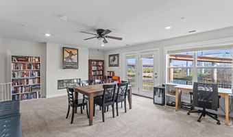 2410 STELLA Pl 2, Alexandria, VA 22303